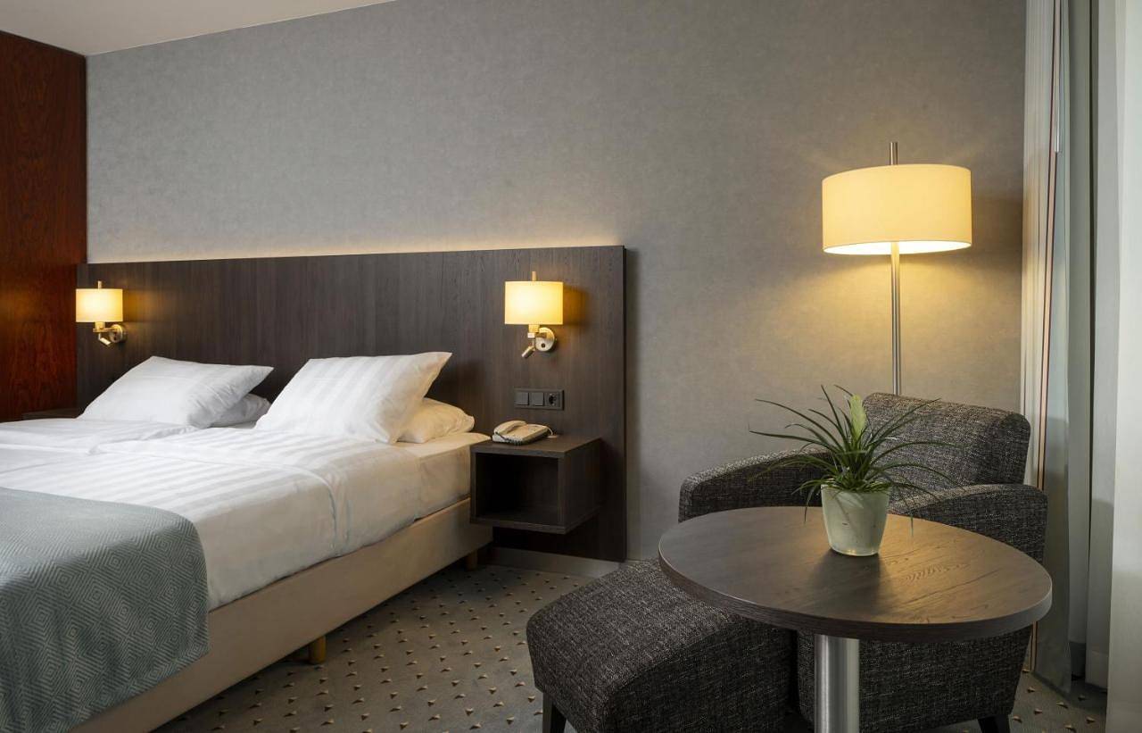 Comfort Double Room in Bremen - West, Brémen