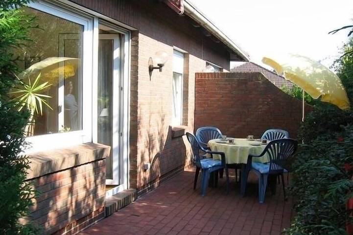 Bungalow für 2 Personen, mit Garten in Neßmersiel