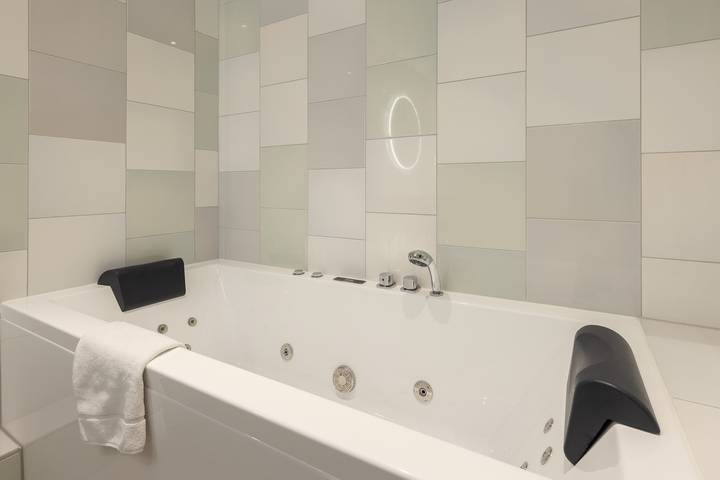 Ferienhaus für 2 Personen, mit Terrasse und Garten sowie Pool in Bispingen - 3