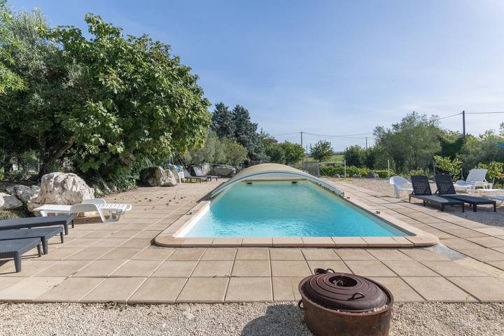 Ferienwohnung für 6 Personen, mit Balkon und Garten sowie Seeblick in der Ardèche - 2