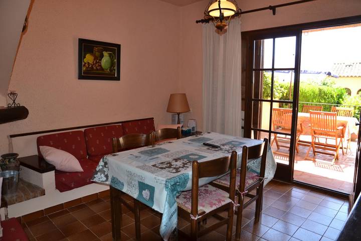 Casa Atenas - L'Estartit; Torre Vella in Urbanització Torre Vella, Torroella de Montgrí