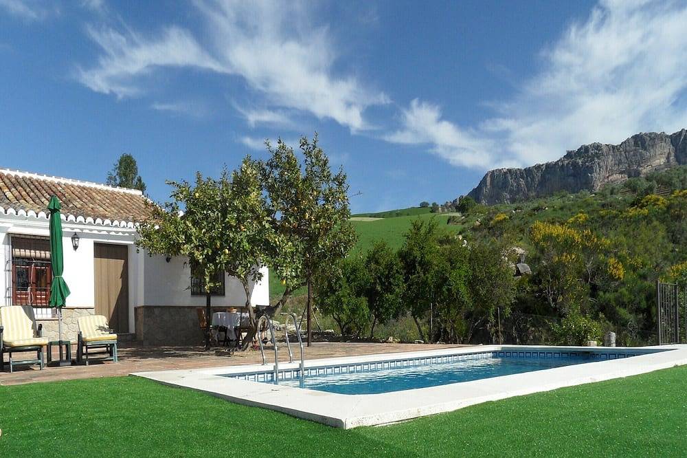 Cottage in Andalusia near El Torcal in Villanueva de la Concepción, Málaga Province