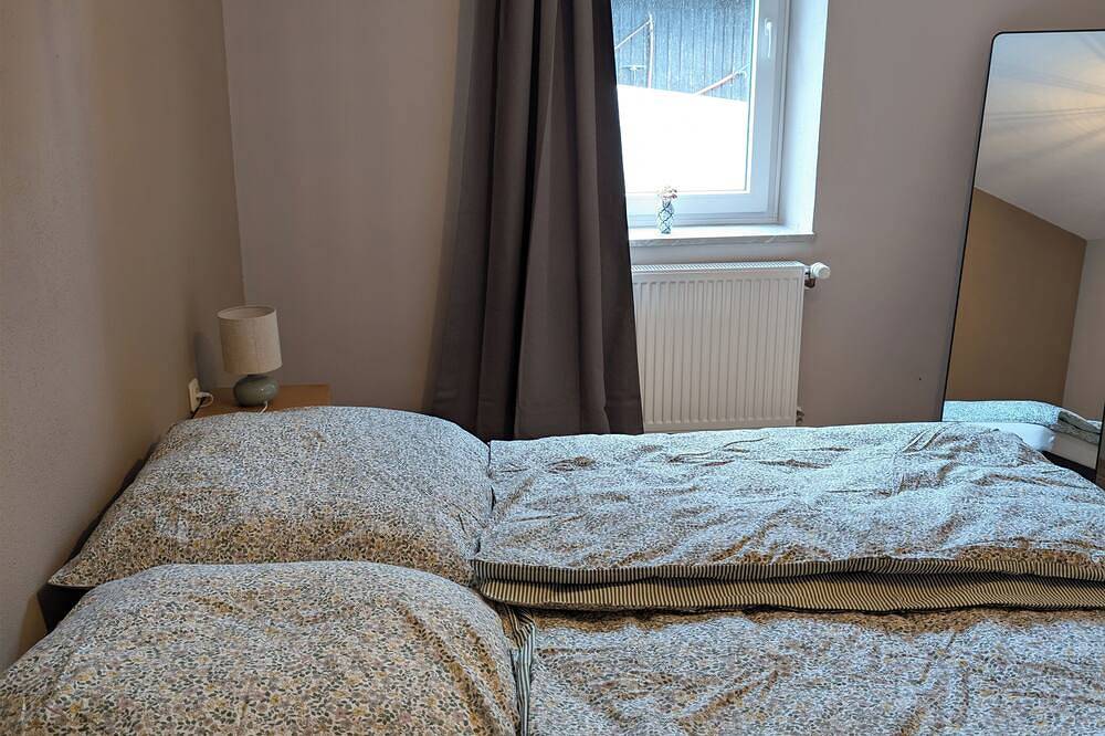 Ganze Wohnung, Ferienwohnung im Bungert - direkt am Eifelsteig in Üxheim, Vulkaneifel