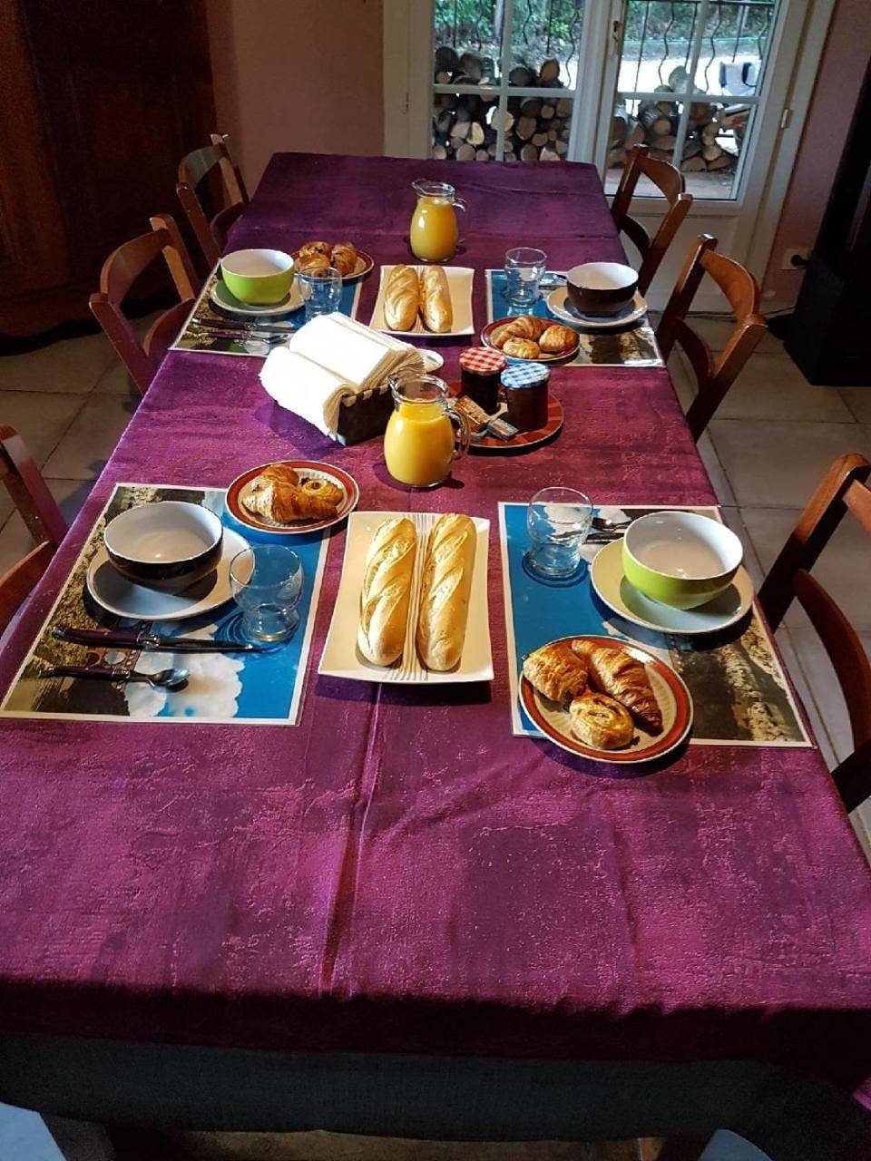 Classic Double Room in Remoulins, Région de Nîmes