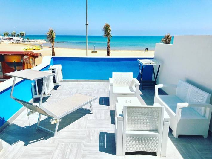 B&b per 2 persone, con Balcone e Terrazza nonché Panorama a Pozzallo