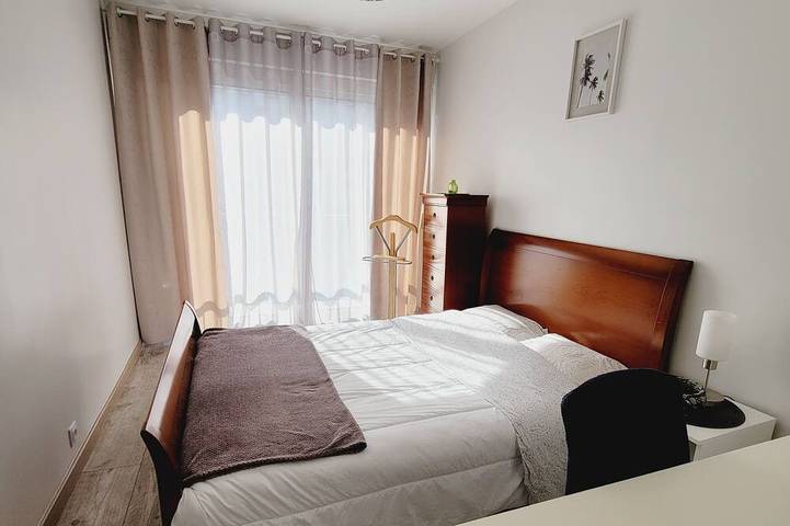 Gîte pour 8 personnes, avec balcon et jardin dans Port De Plerin - 2