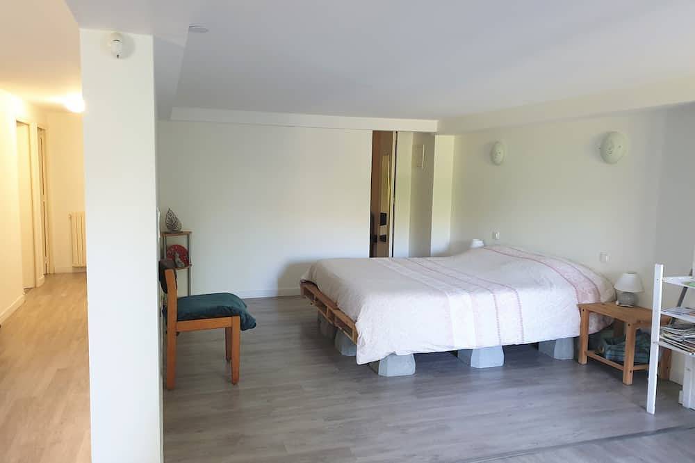 Appartement entier, Studio 50m² avec jardin près Toulouse in Baziège, Canal du Midi