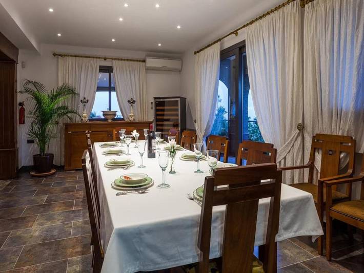 Casa rural para 12 personas, con Balcón y Jacuzzi además de Terraza y Jardín en Sant Jordi de ses Salines - 3