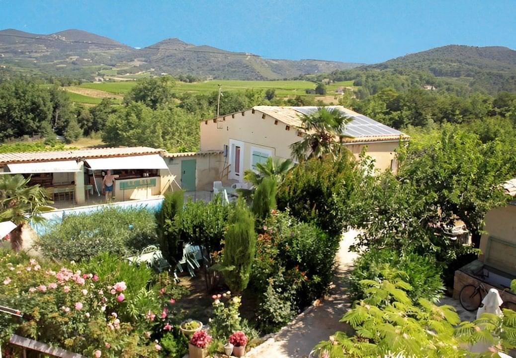 L'Oustaou des Vignes - Chambre La Piscine in Mollans-sur-Ouvèze, Région de nyons