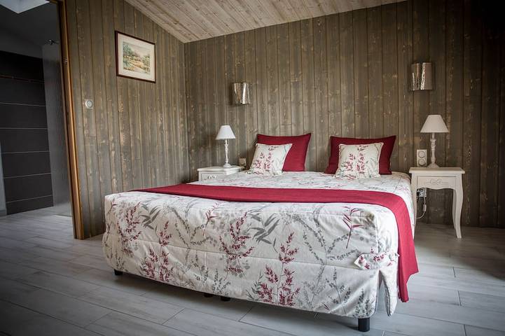 Location de vacances pour 6 personnes, avec jardin et terrasse à Jouy-le-Potier - 2