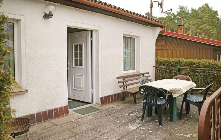 Ferienhaus für 4 Personen, mit Garten und Terrasse, kinderfreundlich in Ueckermünde - 2
