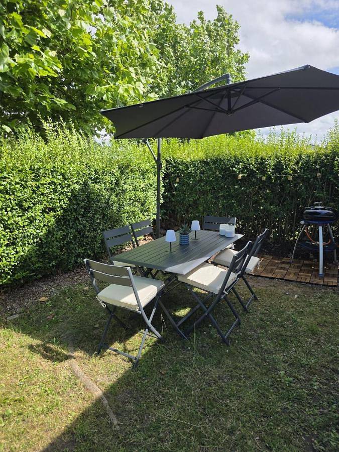 Camping pour 6 personnes, avec Terrasse et Jardin