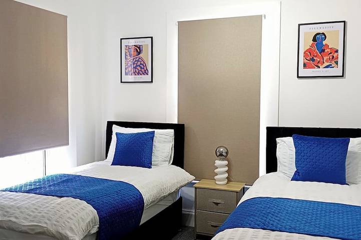 Glamping for 7 people in Chiltern Hills