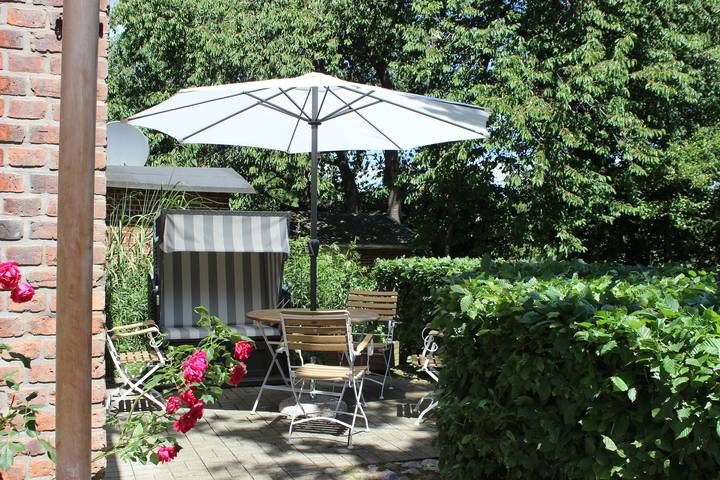 Ferienwohnung für 4 Personen, mit Garten und Balkon, kinderfreundlich in Hasselberg