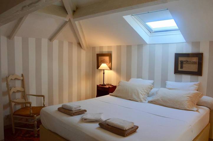 Maison d’hôte pour 2 personnes, avec vue ainsi que jardin et terrasse à Draguignan - 4
