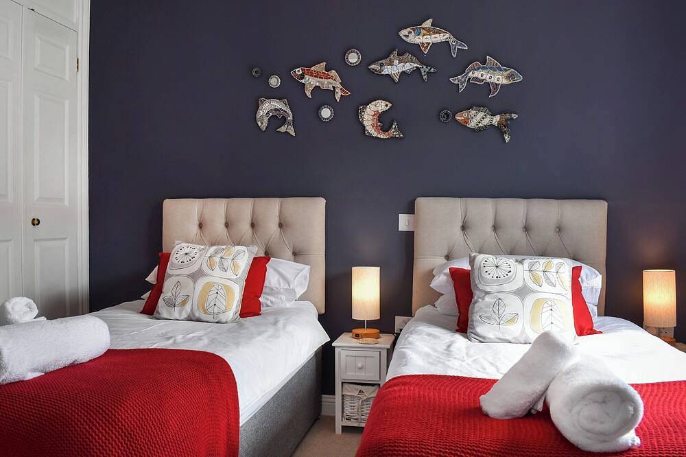A seaside sanctuary perched on the shores of Westward Ho. in Westward Ho, Hartland Devon Heritage Coast