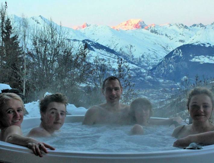 Maison d’hôte pour 19 personnes, avec jacuzzi ainsi que jardin et sauna dans La Plagne-Tarentaise - 3