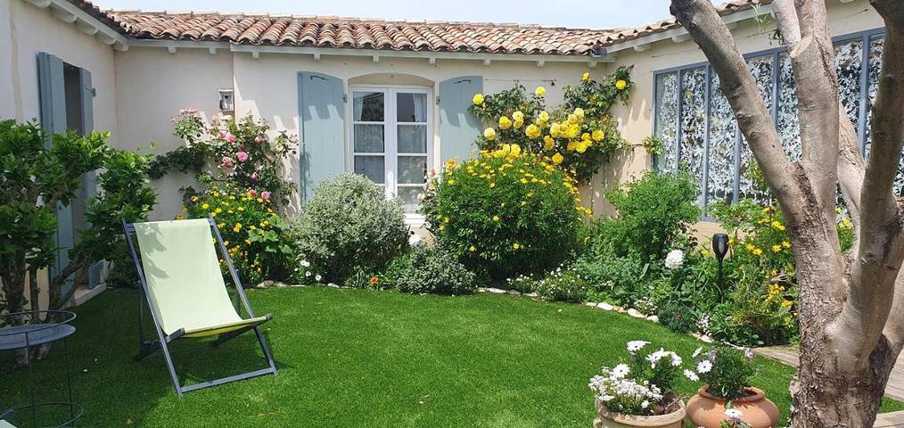 Alojamiento y desayuno para 4 personas, con jardín - 1