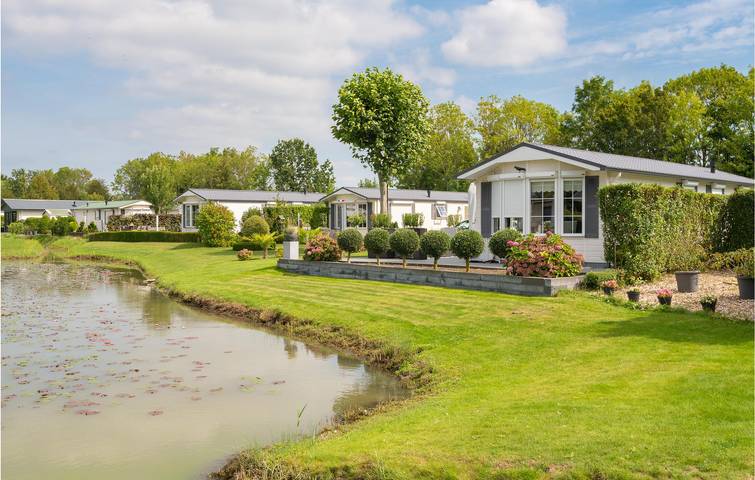 Ferienhaus für 4 Personen, mit Pool und Terrasse sowie Garten - 1