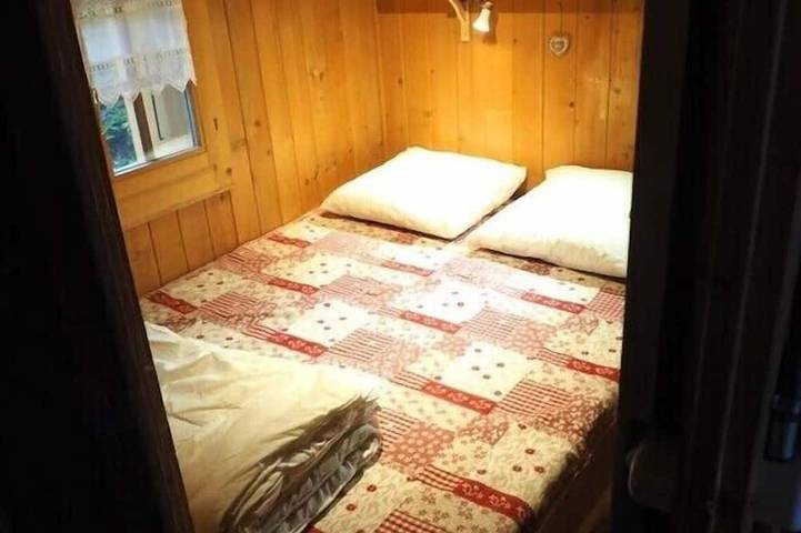 Gîte pour 5 personnes, avec balcon dans Saint Luc - 3