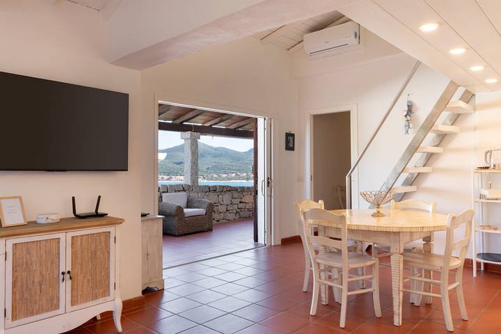 Appartamento intero, Casa Matilde con Patio by Wonderful Italy in Porto Rotondo, Olbia