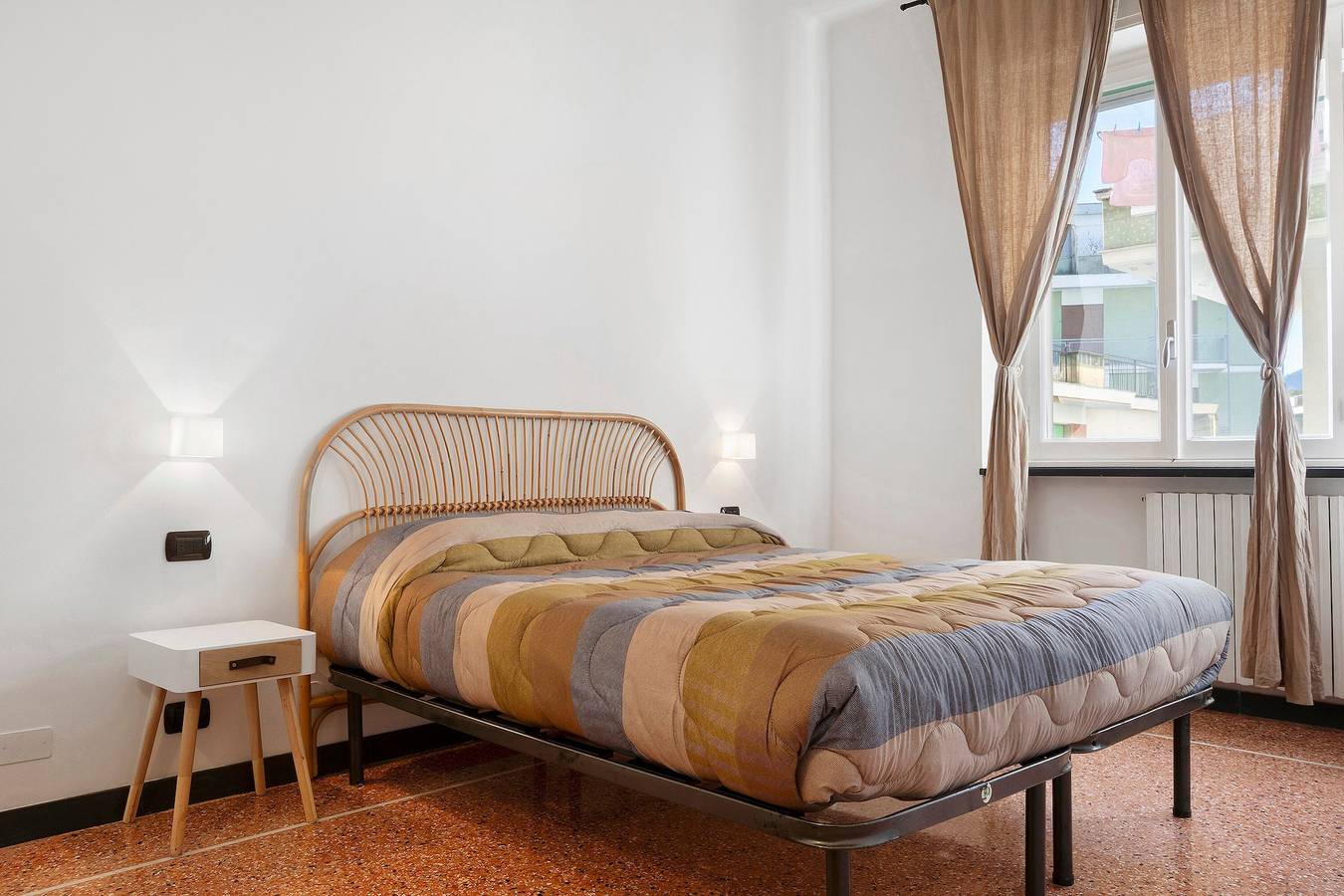 Entire apartment, Apartment 'La Cinquecento - Relax by the Sea' with Wi-Fi and Air Conditioning in Rapallo (City), Rapallo