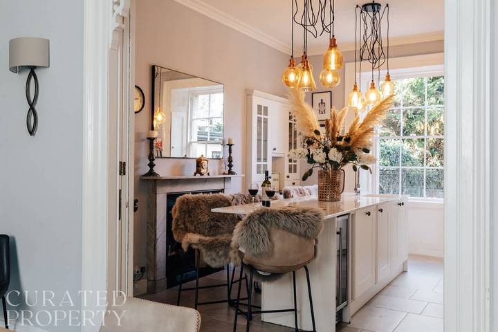 Location de vacances pour 14 personnes, avec jardin, animaux acceptés à Bath - 2