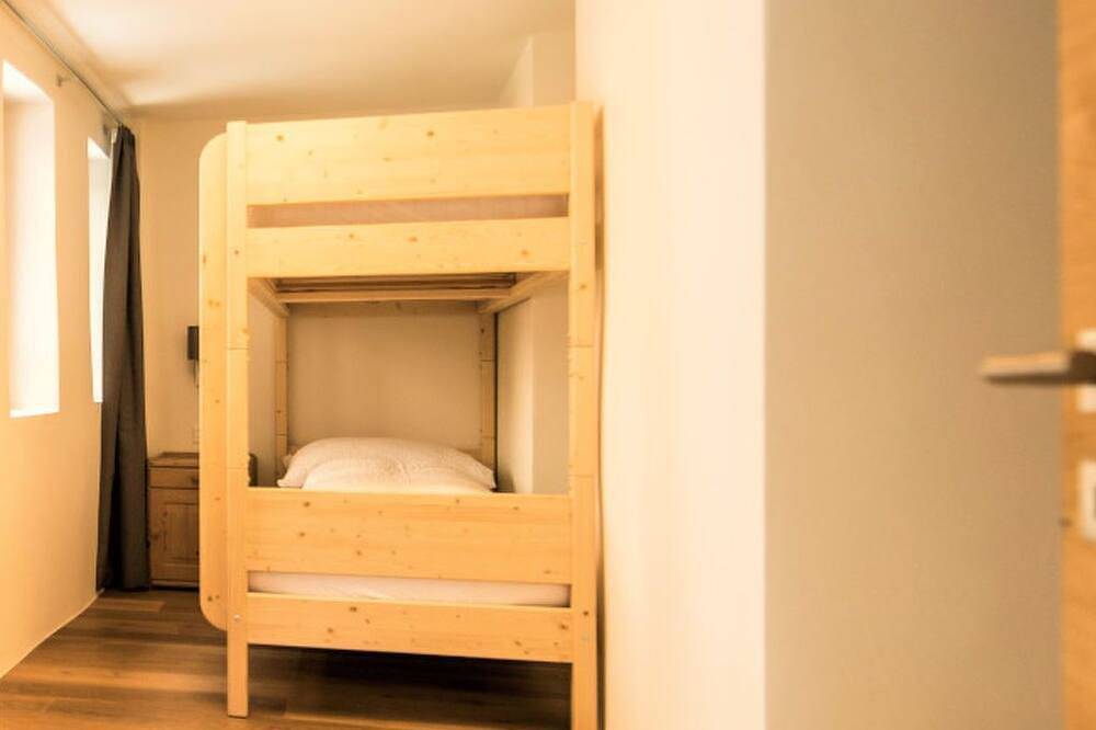 Ganze Wohnung, Appartements Münsterhof, (Müstair). in Müstair, Val Müstair