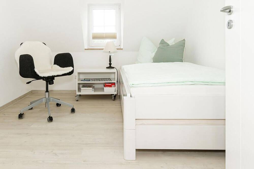 Ganze Wohnung, Fewo Wipfelglück, Dusche, Wc, 3 Schlafräume - Ferienwohnungen in Auerbach, Chemnitz und Umgebung