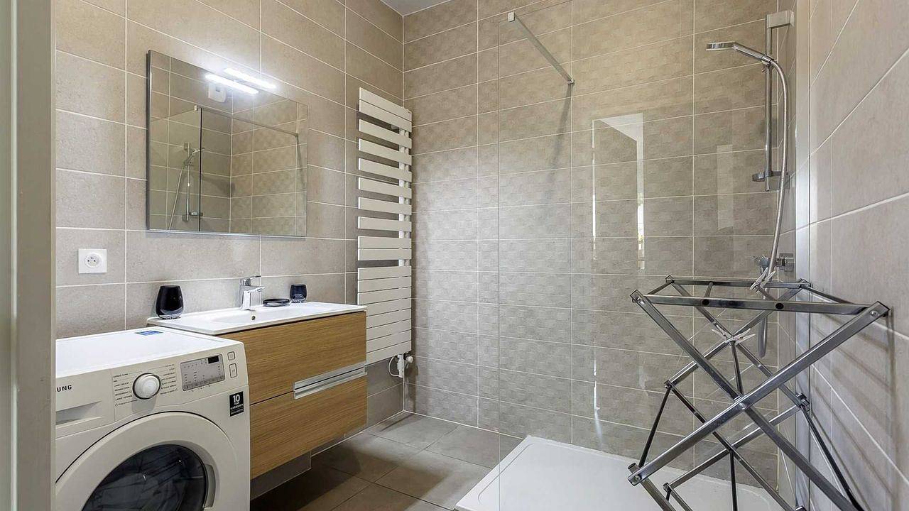 Entire holiday apartment, Ferienwohnung für 4 Personen (46 m²) in Lyon in Lyon, Rhône