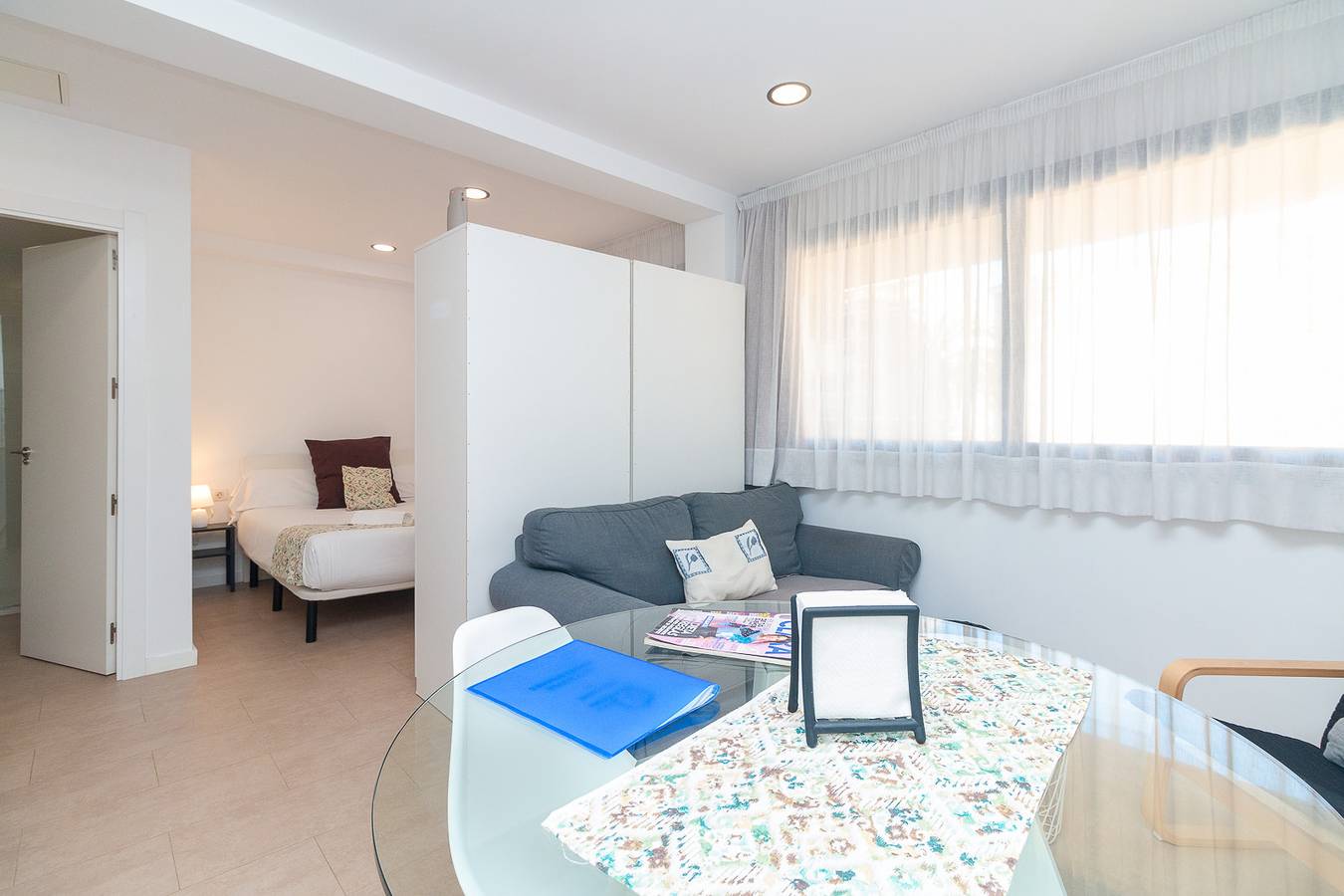 Apartamento entero, Reig 2. Studio up to 2 people. Valencia in Valencia, Costa de Valencia