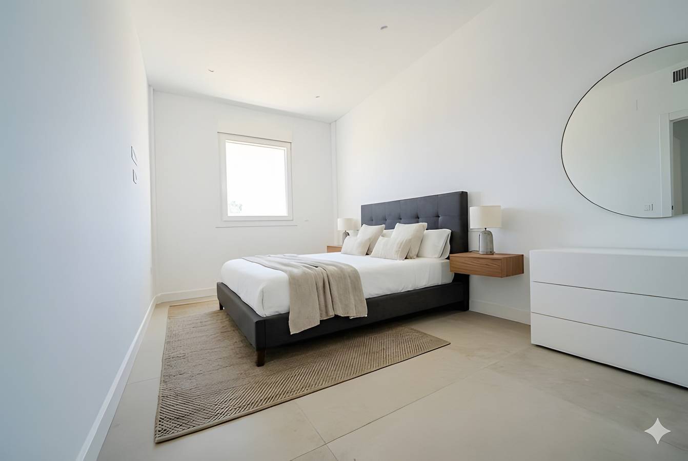 Apartamento entero, Apartamento 'Los Drogos Bajo A' con piscina compartida, Wi-Fi y aire acondicionado in La Barrosa, Chiclana de la Frontera