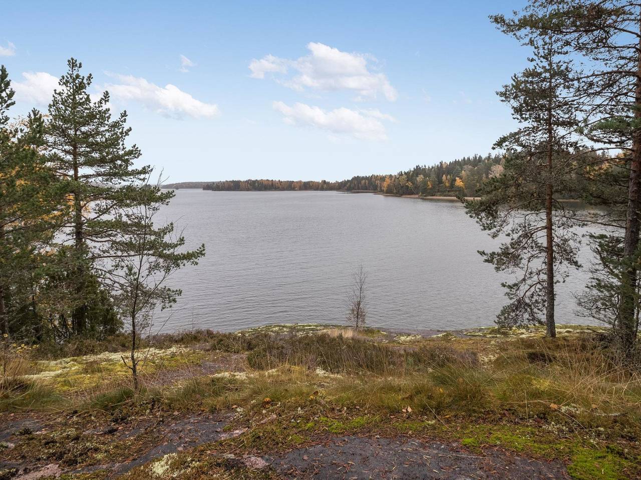 Lohjanherra in Karjalohja, Lohja