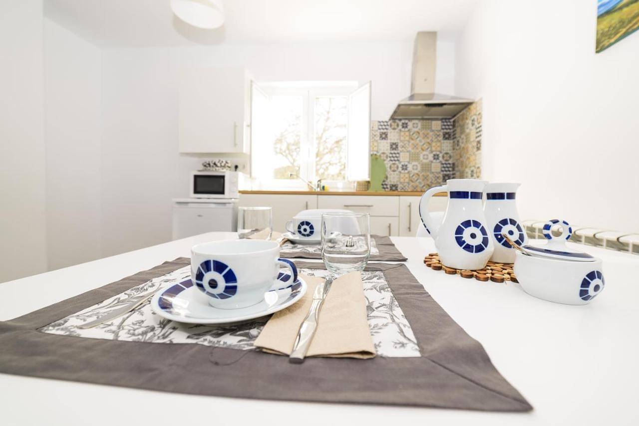 Appartement entier, Apartamentos turísticos Praia de Seselle, terraza y jardín a un paso de la playa in Praia de Seselle (Ares), Ares
