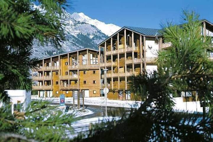 Ganze Wohnung, 300m from ski slopes, 4th floor, balcony, parking, tv, ski locker, 25m², La Norma in La Norma, Villarodin-Bourget
