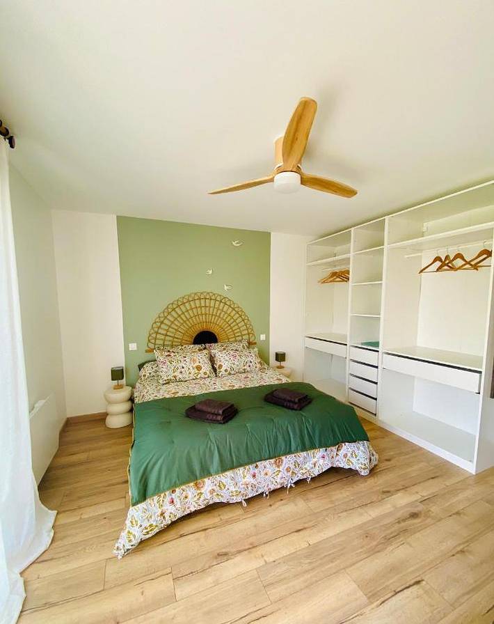 Cottage pour 3 personnes, avec jardin et terrasse à Les Petites-Loges