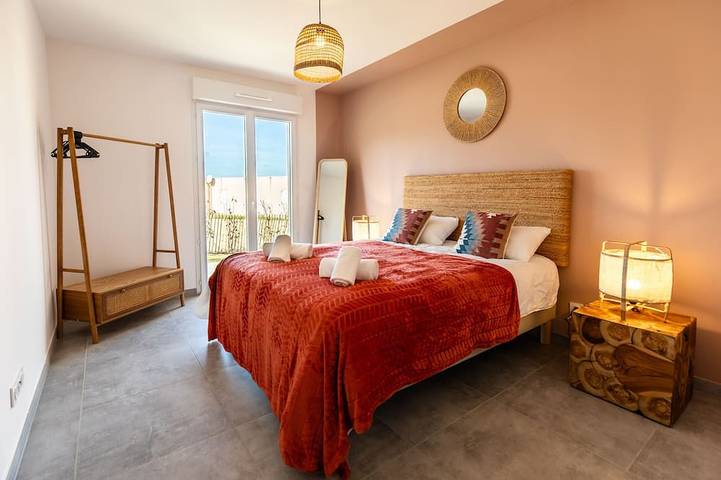 Mini villa 4 à 6 personnes, entièrement neuve et décoré avec goût in Bonifacio, Arrondissement de Sartène