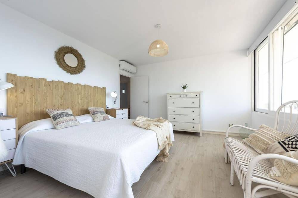 Wonderful Villa Surrounded By Nature With Panoramic Sea View  in Roca Llisa, Santa Eulària des Riu