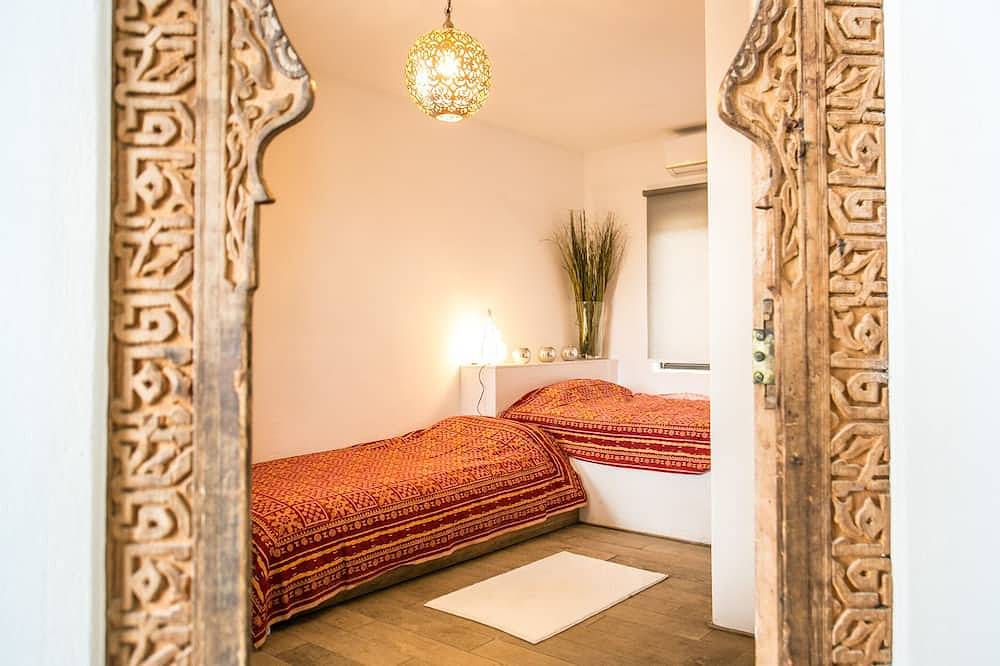 Secluded private estate with breathtaking views near the beach in Tarifa, Los Alcornocales
