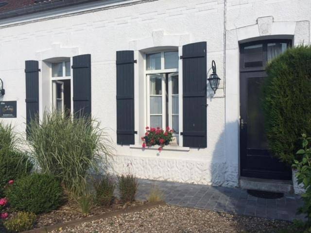Eight-Bedroom House in Saint-Josse, Région de Montreuil