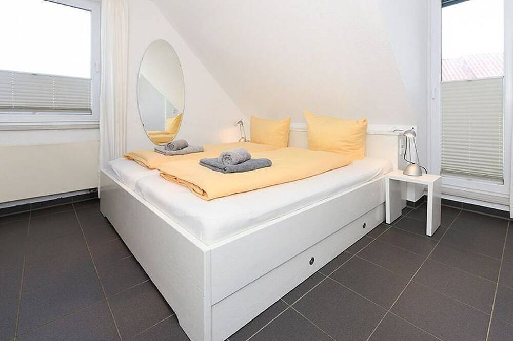 Ganze Wohnung, Ferienwohnung Nordseesonne - Nordseegartenpark Nordseestolz in Bensersiel, Esens