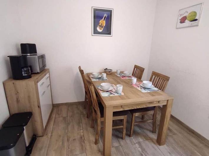 Ferienwohnung für 4 Personen, mit Terrasse und Ausblick in Landstuhl - 3