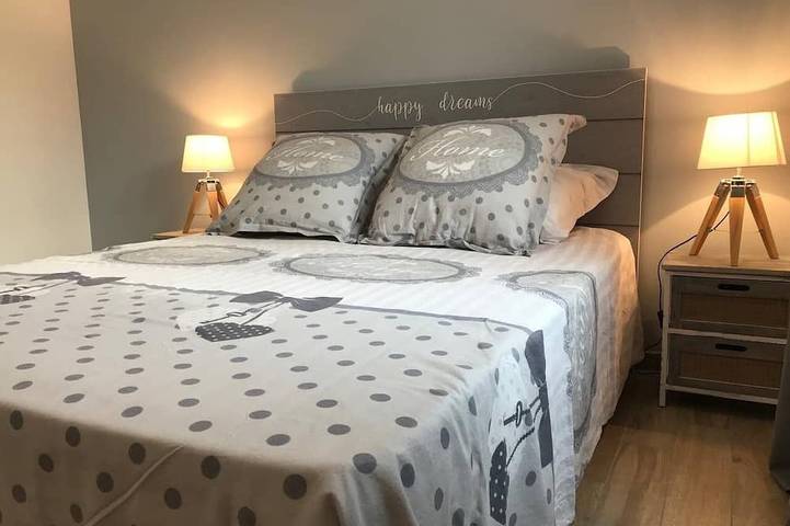 Location de vacances pour 6 personnes, avec terrasse et jardin à Roquevaire - 2