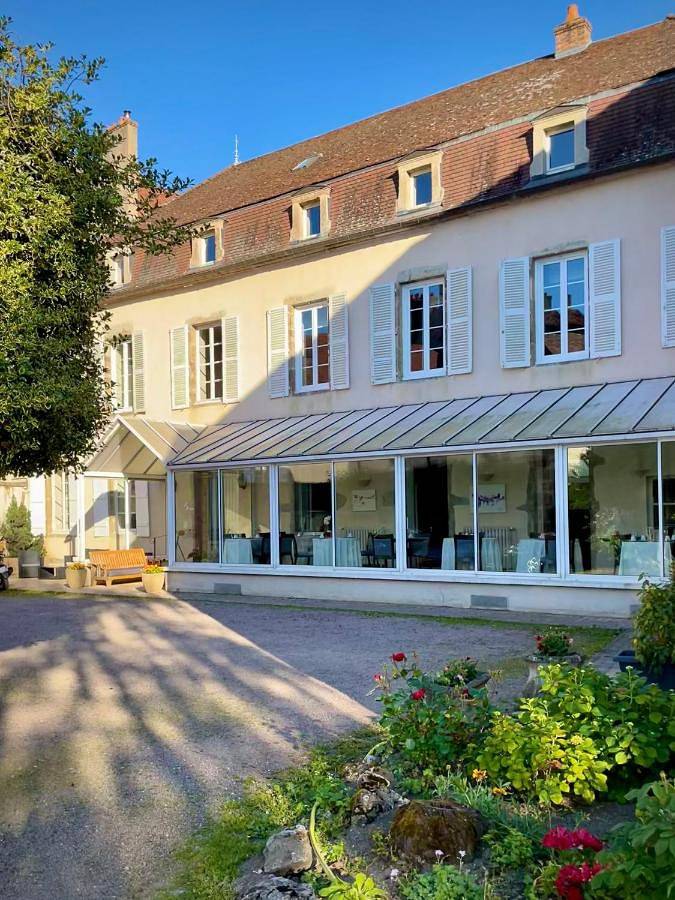 Hôtel des Cymaises in Semur-en-Auxois, Région de Montbard