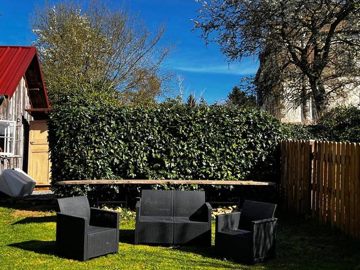 Location de vacances pour 2 personnes, avec vue et jardin, animaux acceptés à Giat - 4