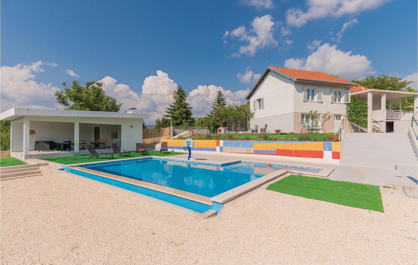 Gemütliche 2-Zimmer-Wohnung mit Pool in der Nähe des Flusses Ričina in Imotski, Makarska Riviera