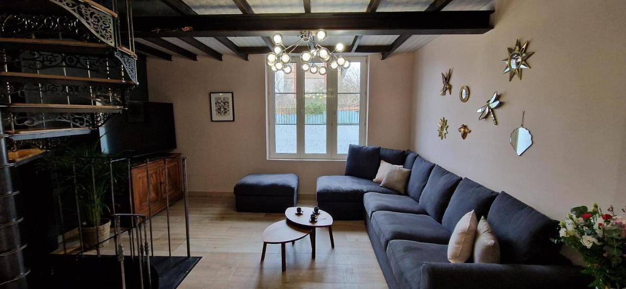Appartement entier, Four-Bedroom House in Fontainebleau, Seine-et-Marne