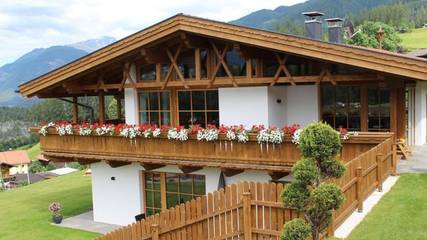 Ferienwohnung für 4 Personen, mit Garten und Terrasse in Arzl im Pitztal