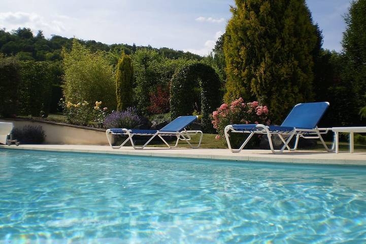Appartement de vacances pour 4 personnes, avec Terrasse ainsi que Jardin et Piscine
