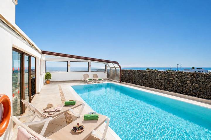 Villa für 8 Personen mit Terrasse in La Asomada, Tías